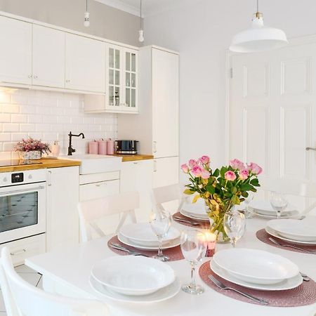 Apartament Nowe Miasto - Przy Parku Roz Gorzow Wielkopolski Luaran gambar