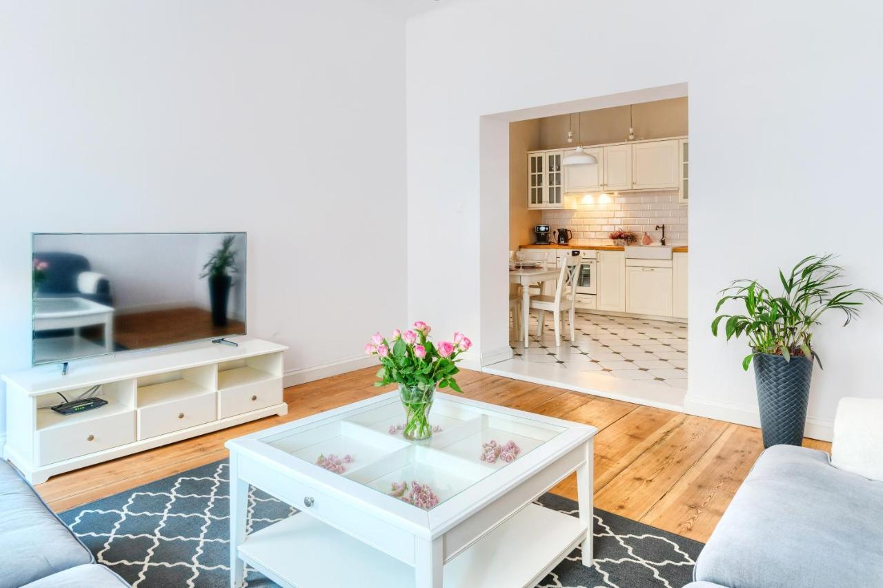 Apartament Nowe Miasto - Przy Parku Roz Gorzow Wielkopolski Luaran gambar