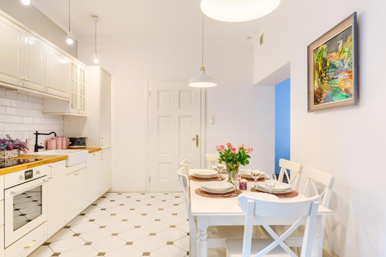 Apartament Nowe Miasto - Przy Parku Roz Gorzow Wielkopolski Luaran gambar